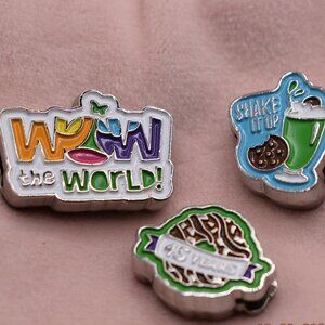 Metal Charms Wow the World Shake It Up 45 Years